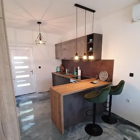 Apartman Slow Motion *
